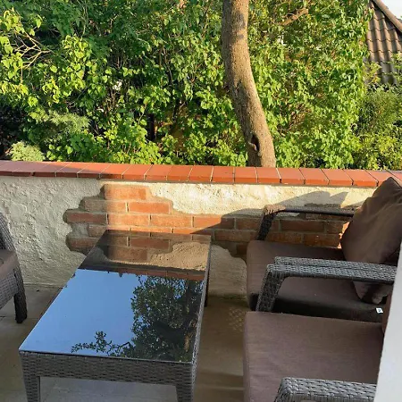Apartment Ruhige, Gruene Oase In Scharbeutz, 200m Vom Entfernt Scharbeutz